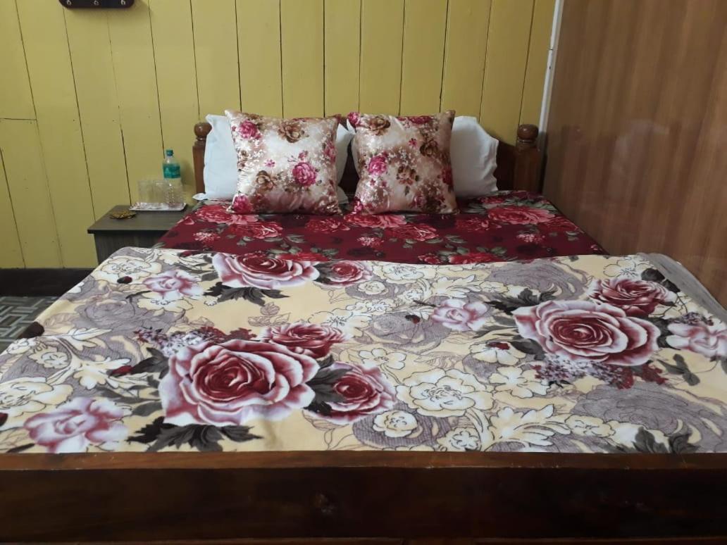 Smriya Homestay Darjeeling  Buitenkant foto