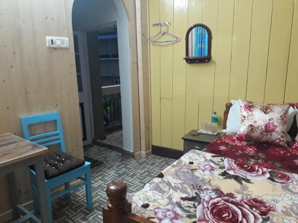 Smriya Homestay Darjeeling  Buitenkant foto
